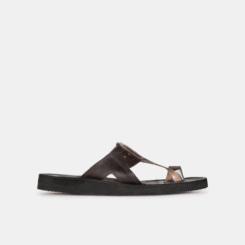 Bata red leather toe ring thongs for men